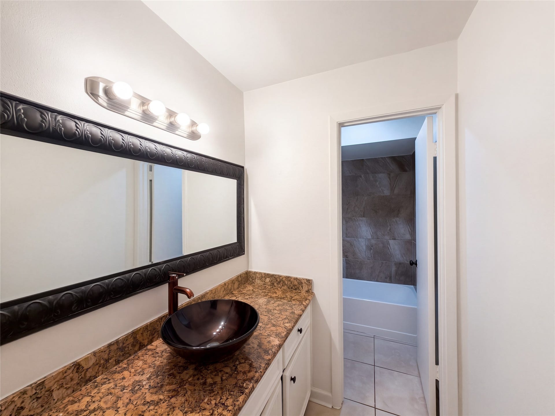 2307 Canyon Meadows Drive, Missouri City, TX 77489 2307 Canyon Meadows Drive, Missouri City, TX 77489