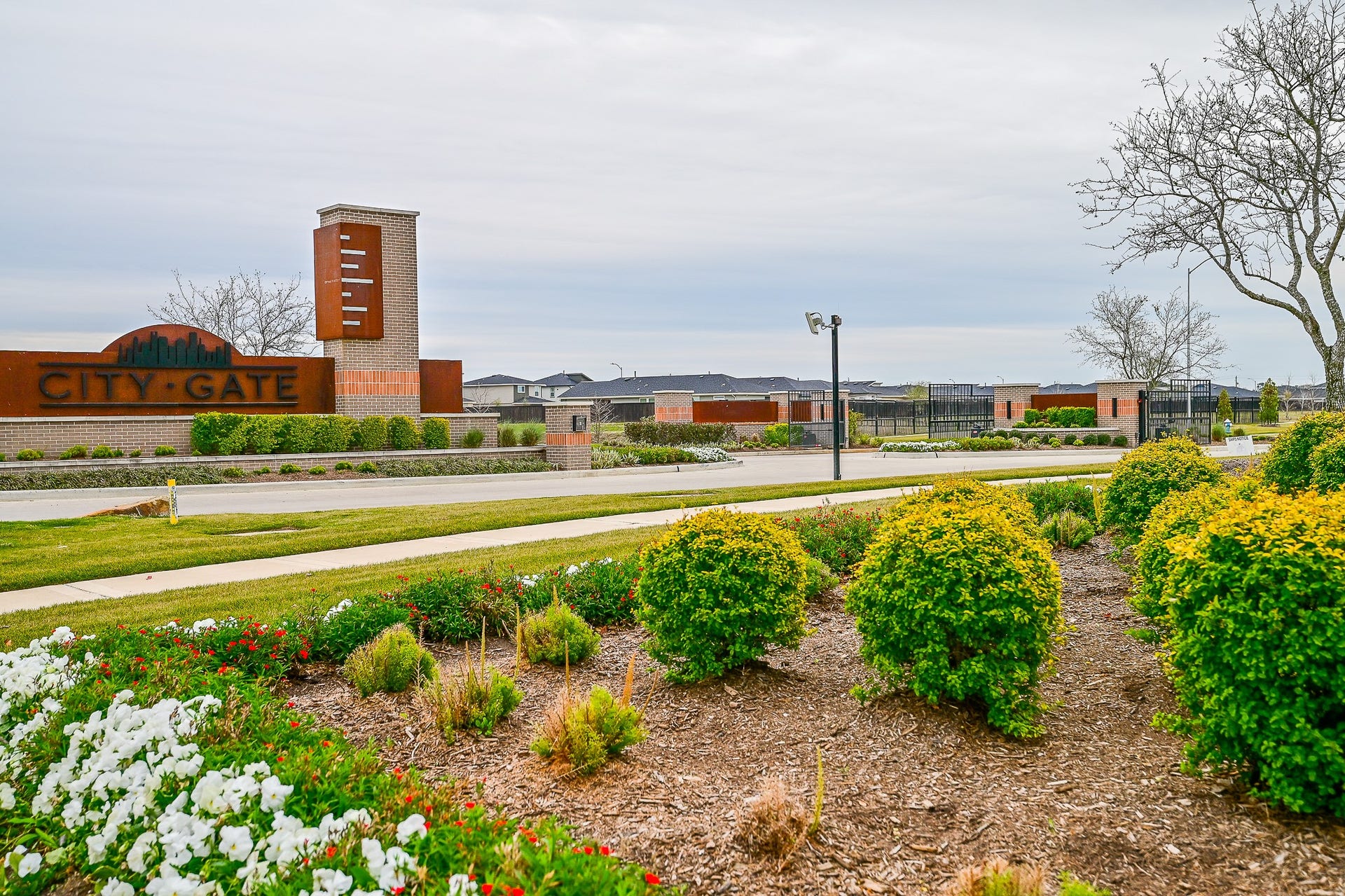 Beautifully maintained gated community