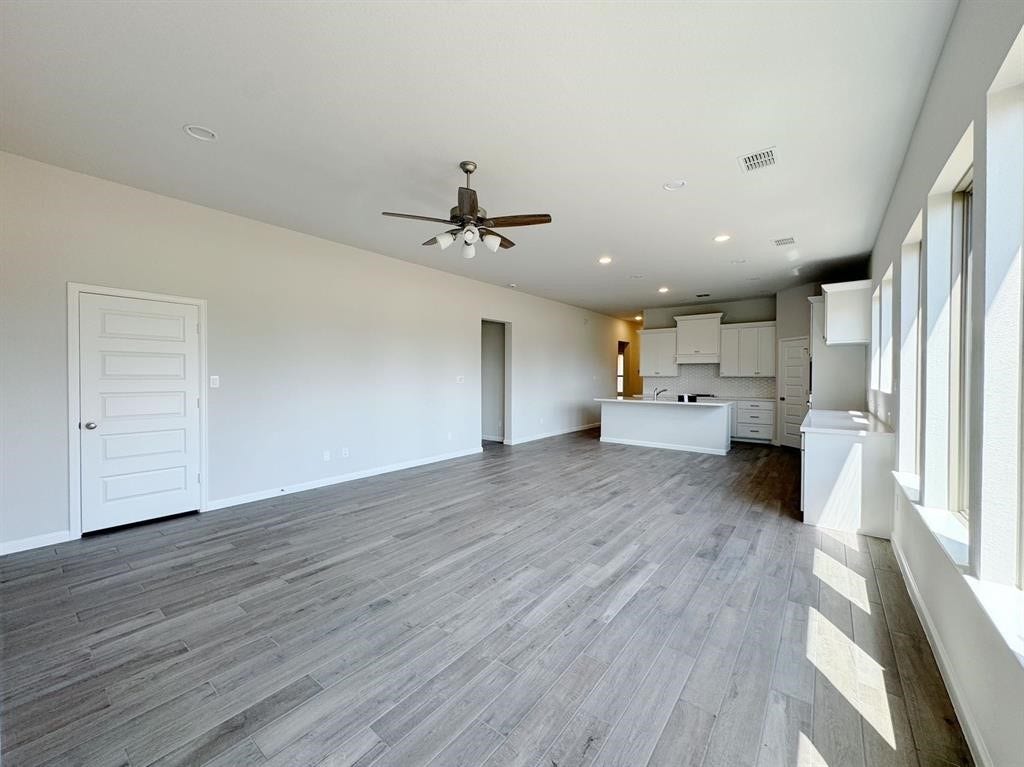 4026 Honeyspring Drive, Missouri City, TX 77459 4026 Honeyspring Drive, Missouri City, TX 77459