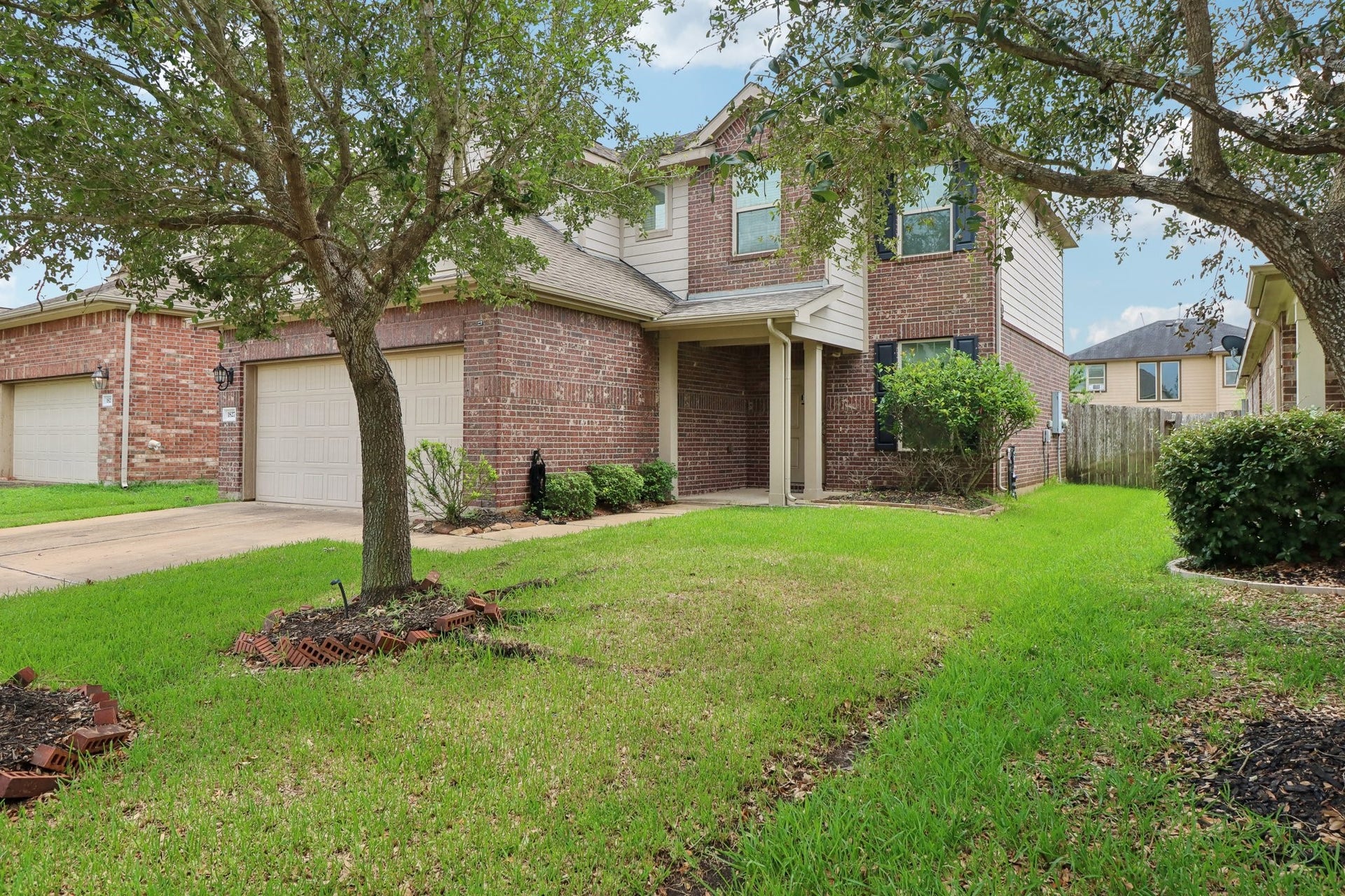 1827 Acorn Glen Trail, Fresno, TX 77545 1827 Acorn Glen Trail, Fresno, TX 77545