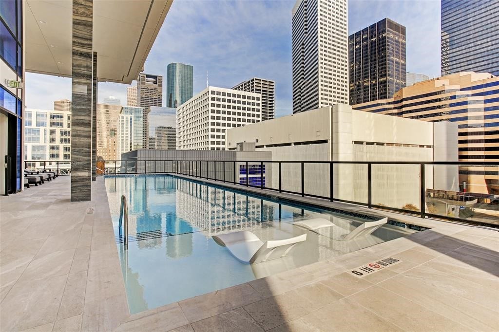 1211 Caroline Street, #1708, Houston, TX 77002 1211 Caroline Street, #1708, Houston, TX 77002