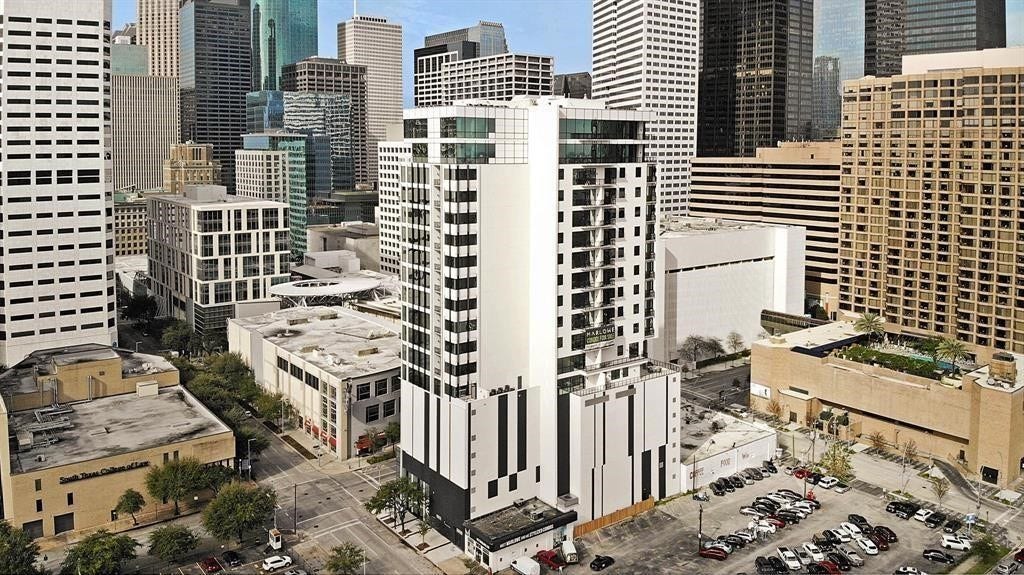 1211 Caroline Street, #1708, Houston, TX 77002 1211 Caroline Street, #1708, Houston, TX 77002