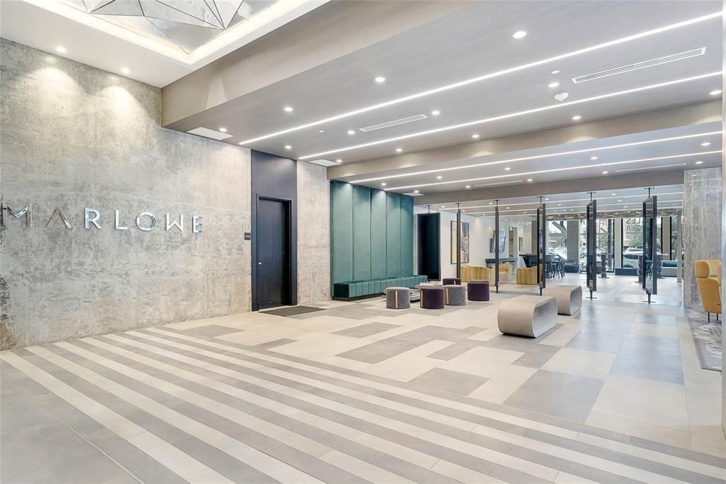 1211 Caroline Street, #1708, Houston, TX 77002 entrance