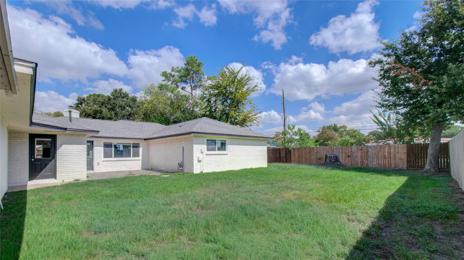 8103 Schaffer Lane, Houston, TX 77070 8103 Schaffer Lane, Houston, TX 77070