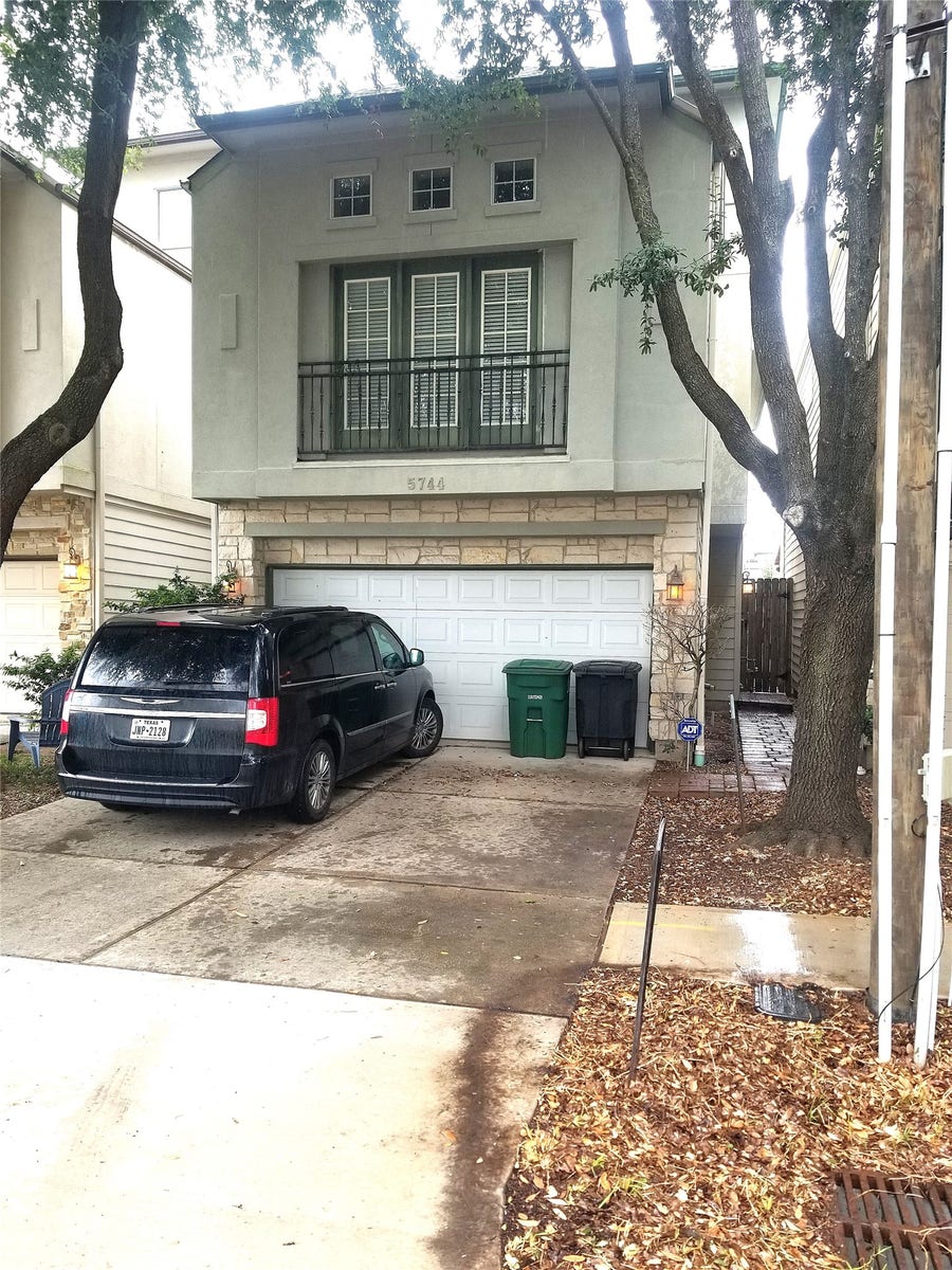 Property photo for 5744 Kiam Street, Houston, TX