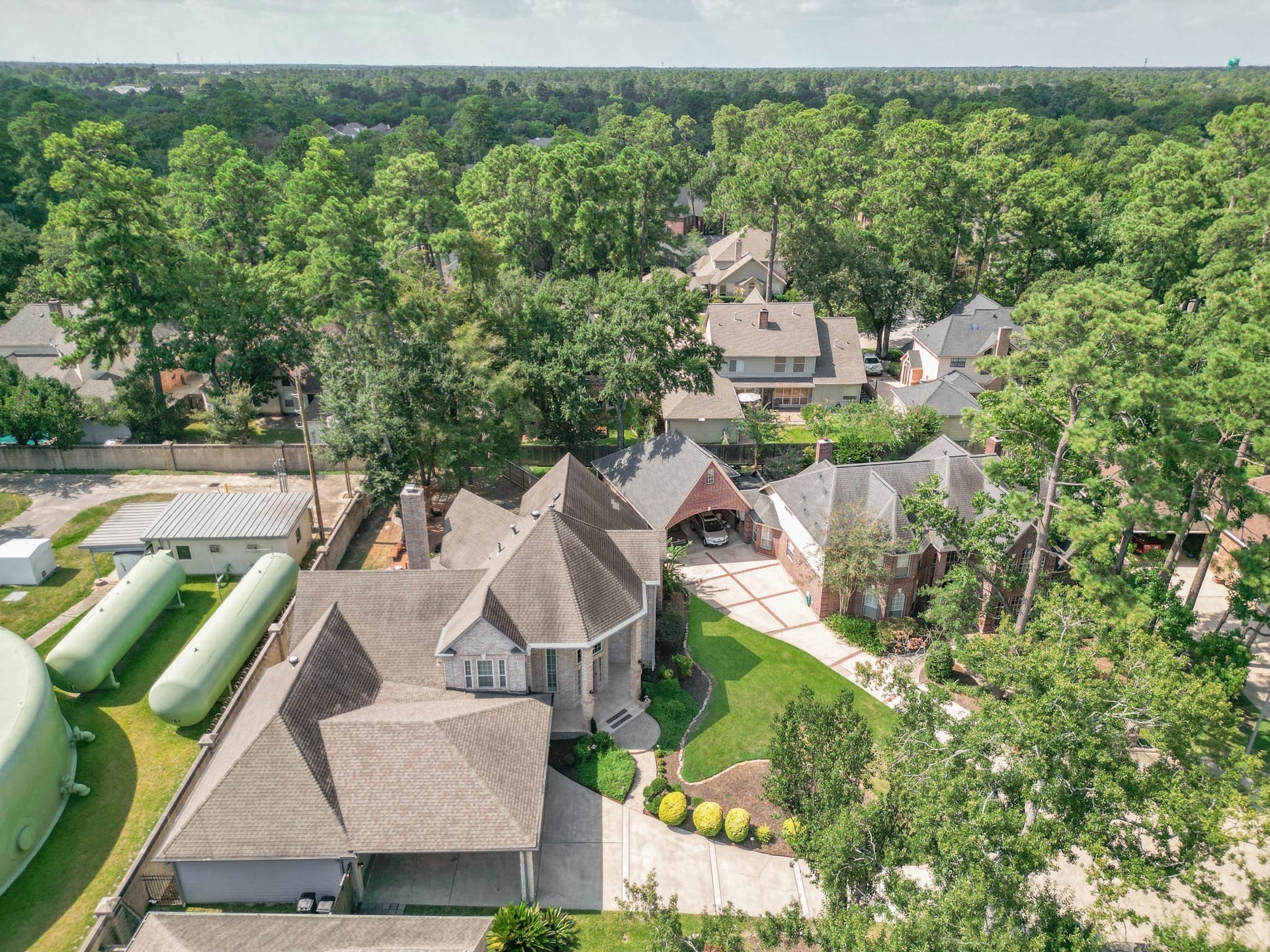 14142 Champion Village Drive, Houston, TX 77069