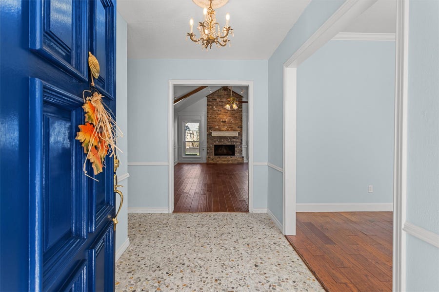 Property photo for 6502 Castle Lane Drive, Houston, TX