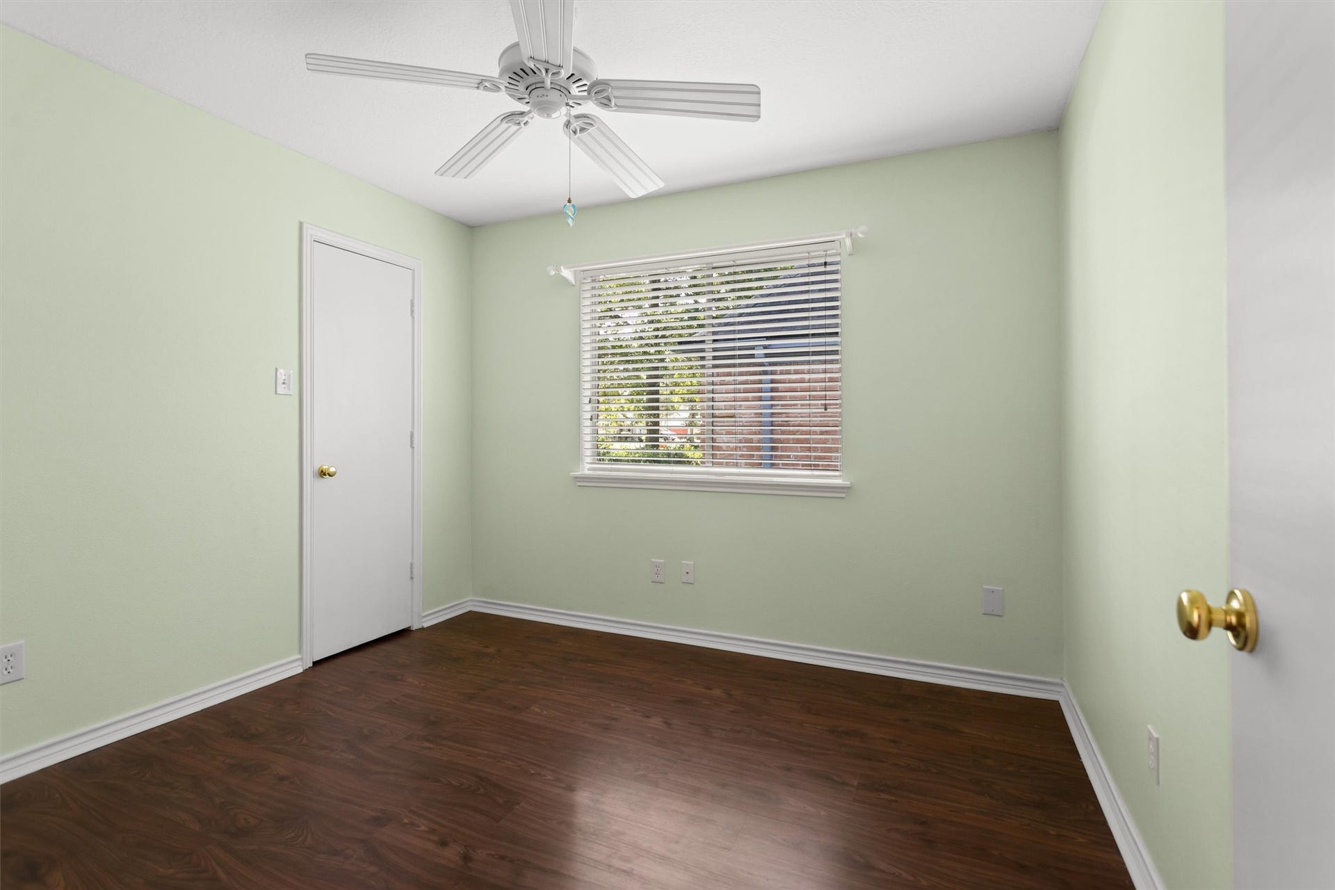 6502 Castle Lane Drive, Houston, TX 77066 3rd Bedroom