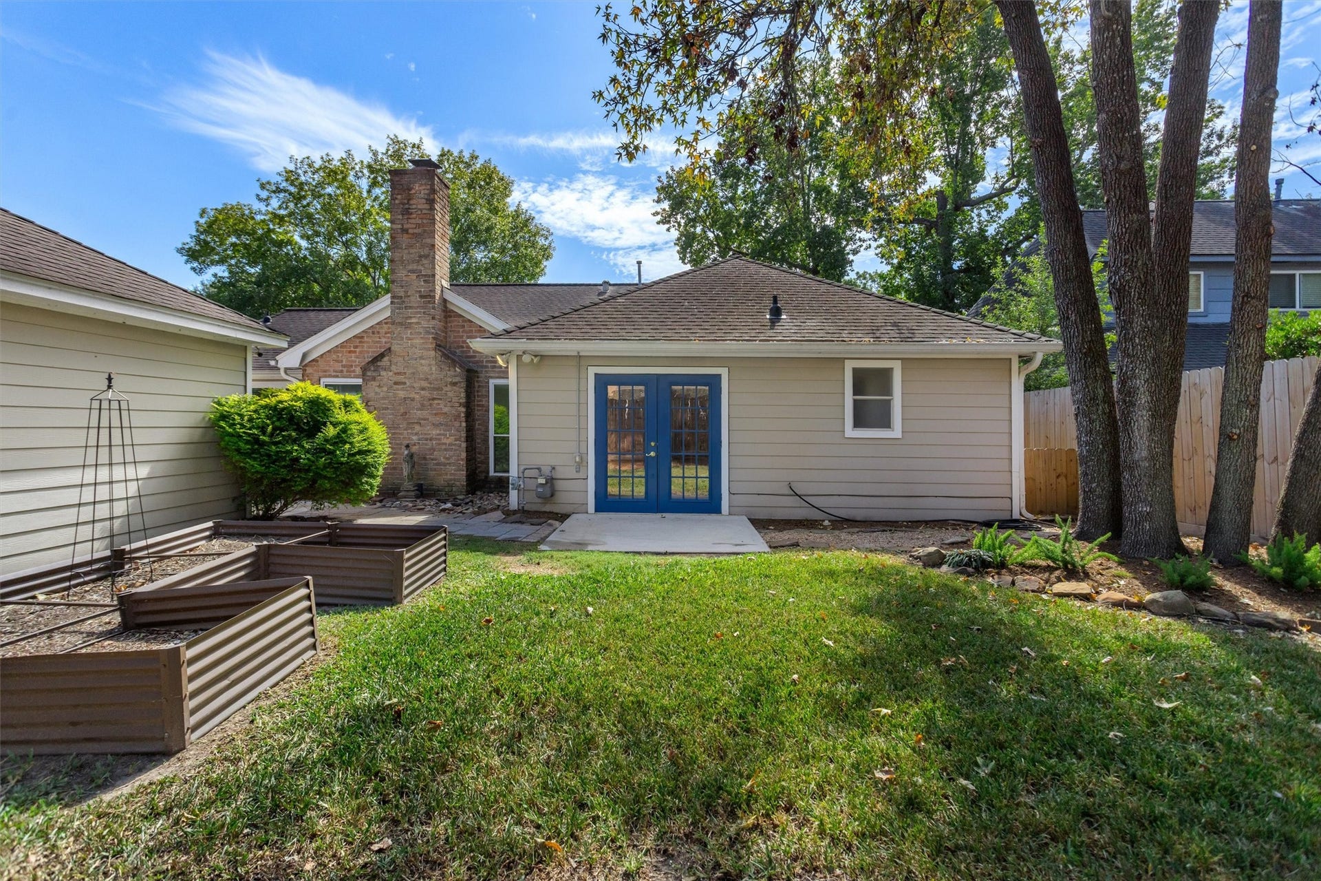 6502 Castle Lane Drive, Houston, TX 77066 Backyard
