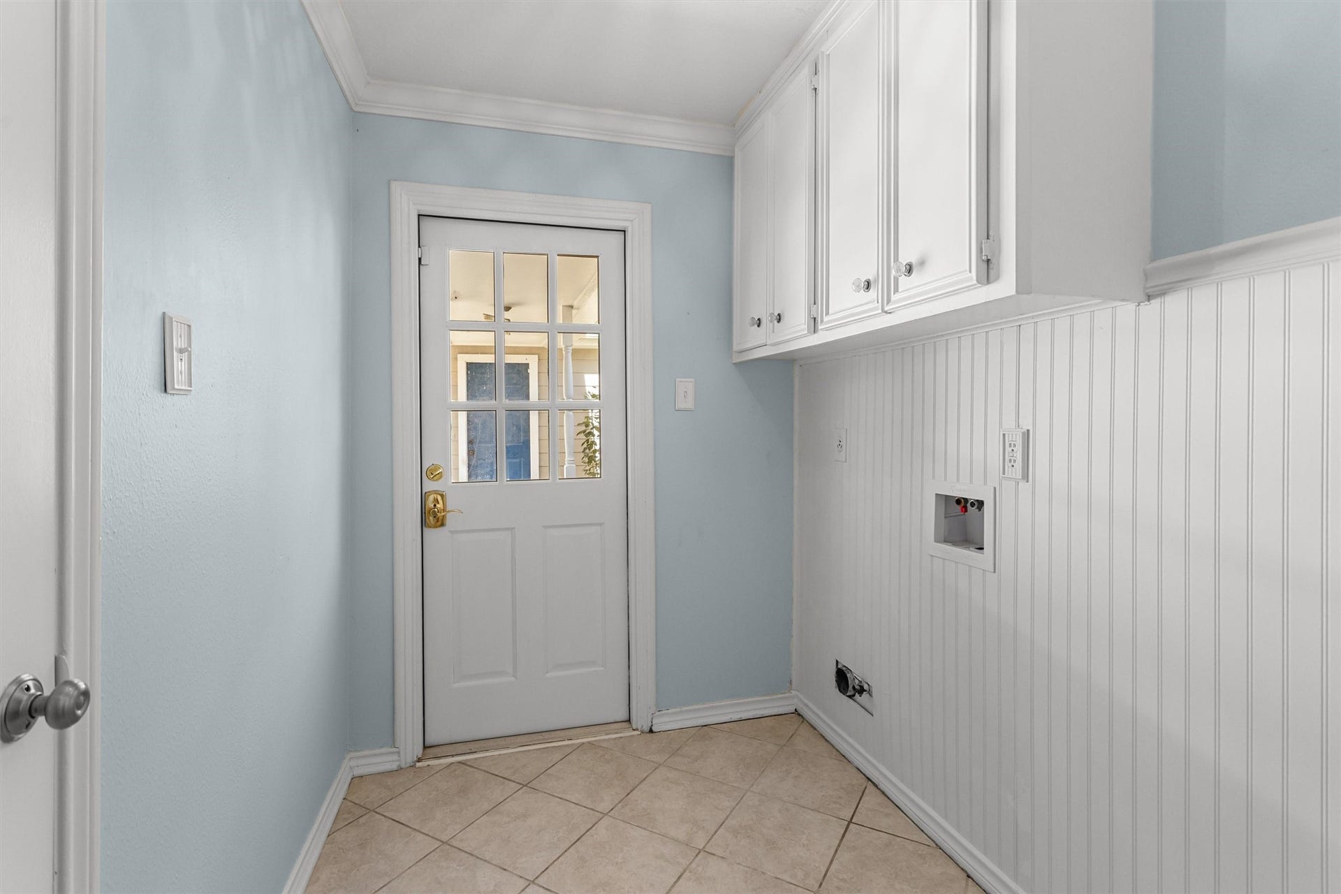 6502 Castle Lane Drive, Houston, TX 77066 Utility Room