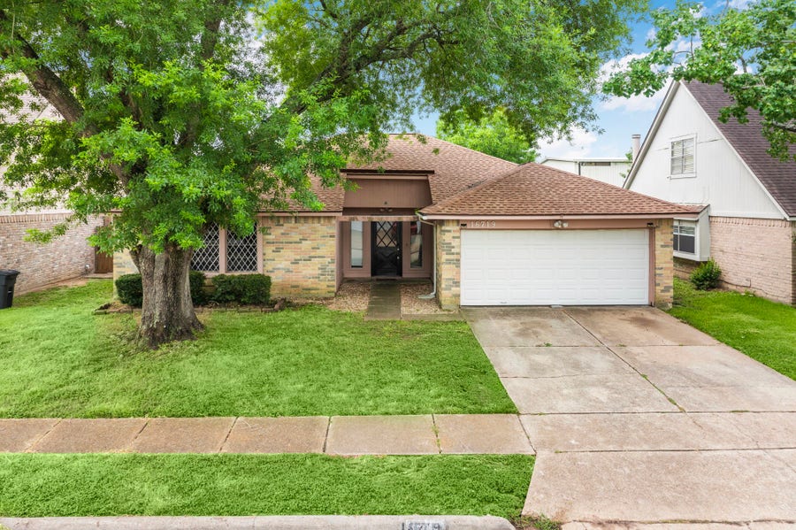 Property photo for 16719 Sky Blue Ln, Cypress, TX