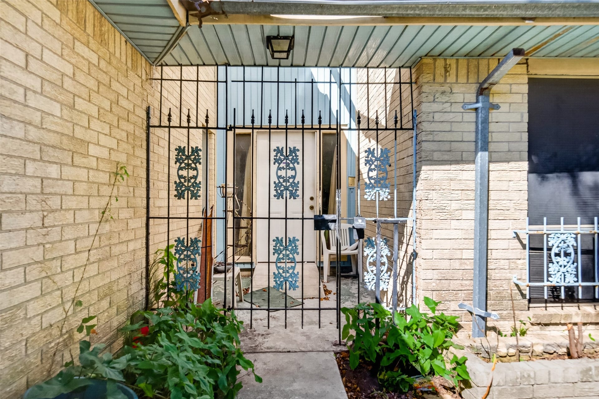 5435 Tavenor Lane, Houston, TX 77048