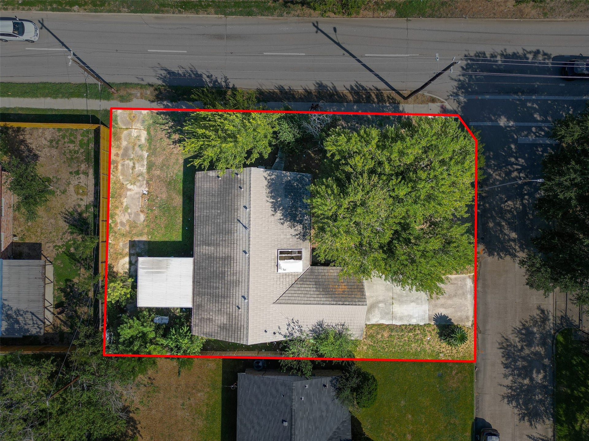 5435 Tavenor Lane, Houston, TX 77048