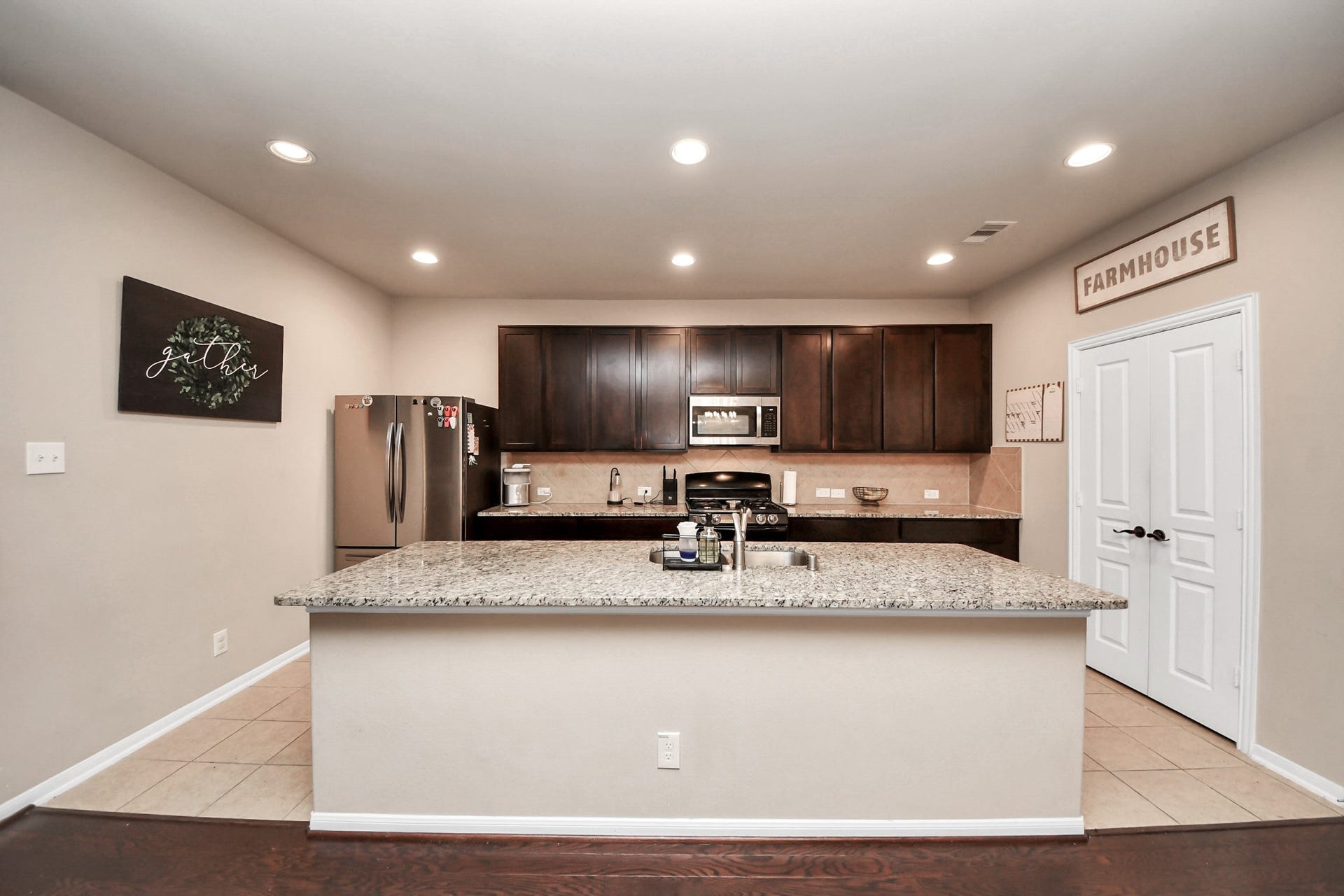 8706 Morning Dove Lane, Baytown, TX 77521 8706 Morning Dove Lane, Baytown, TX 77521