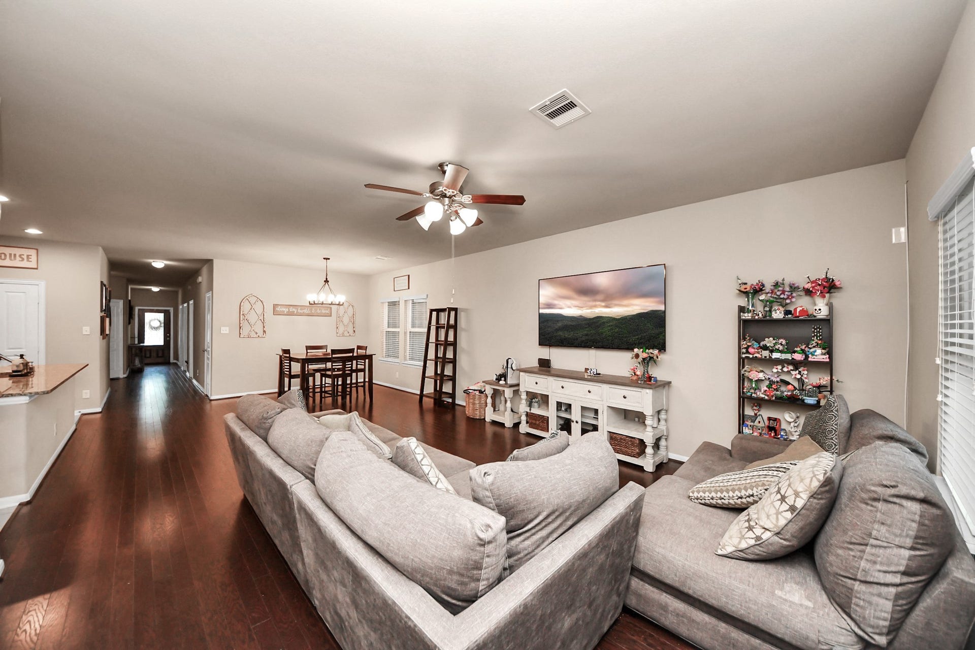 8706 Morning Dove Lane, Baytown, TX 77521 8706 Morning Dove Lane, Baytown, TX 77521