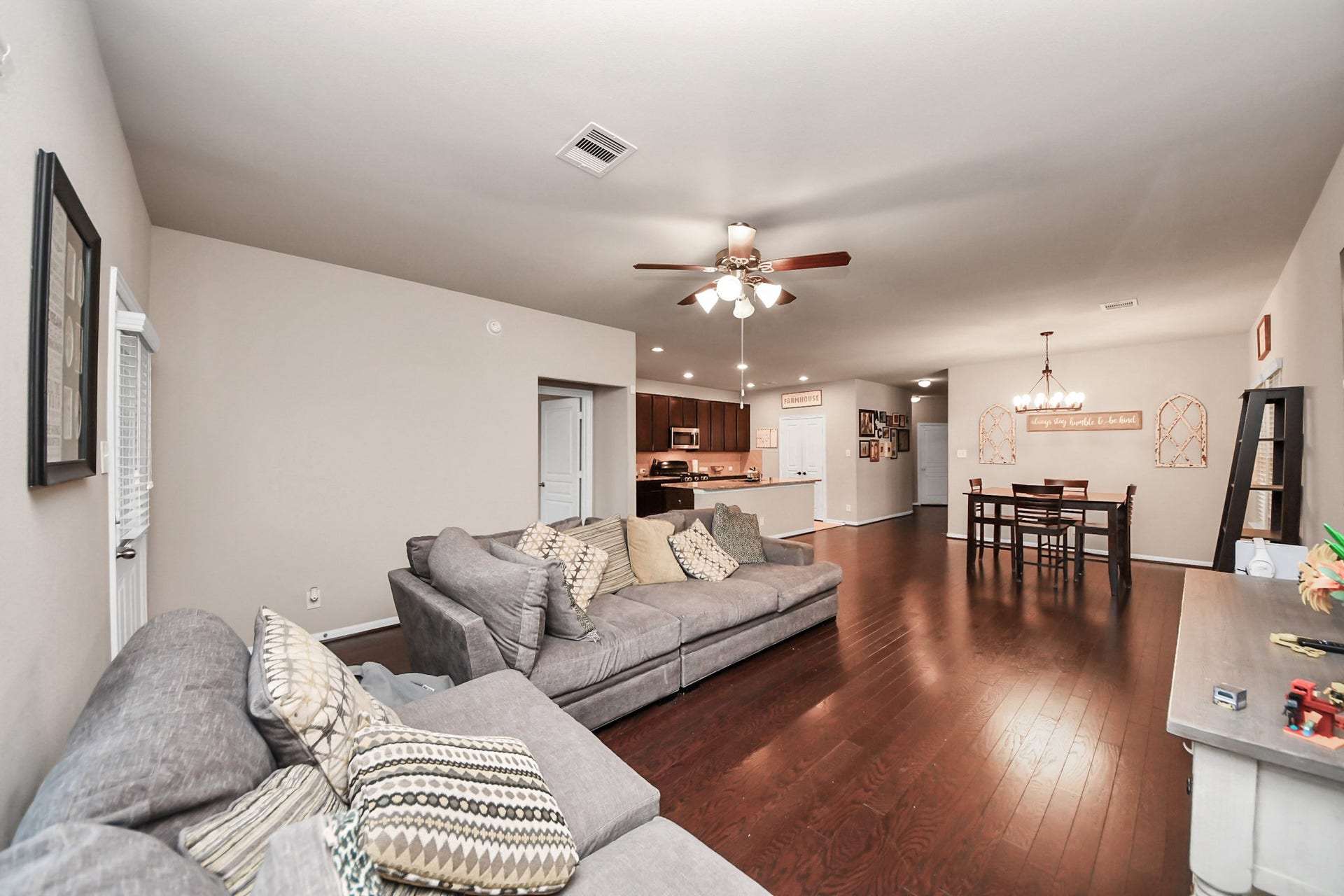8706 Morning Dove Lane, Baytown, TX 77521 8706 Morning Dove Lane, Baytown, TX 77521