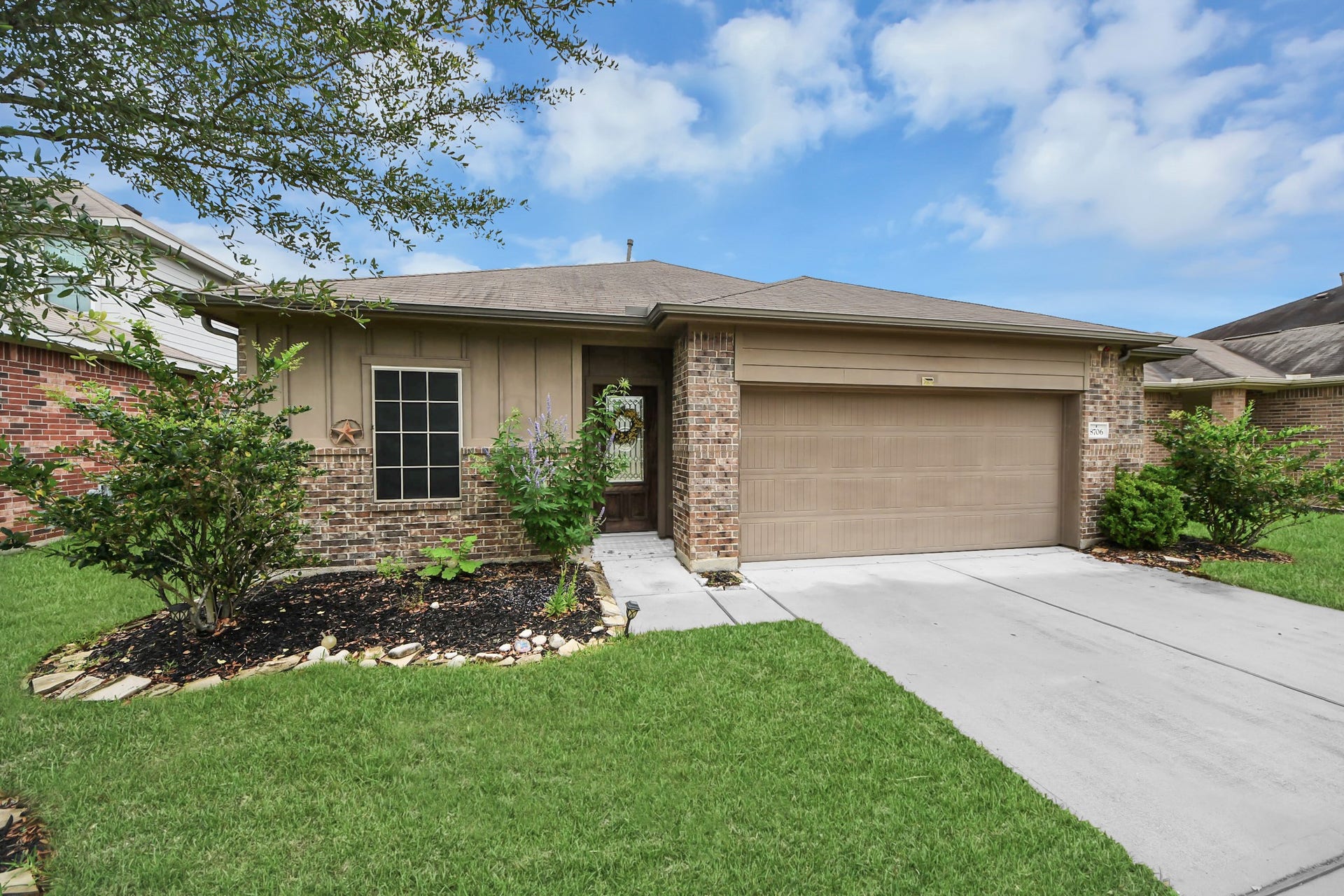 8706 Morning Dove Lane, Baytown, TX 77521 8706 Morning Dove Lane, Baytown, TX 77521