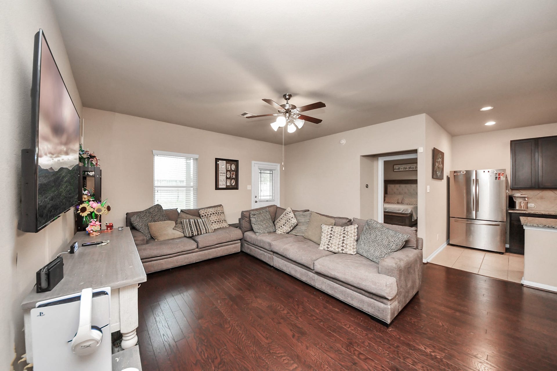 8706 Morning Dove Lane, Baytown, TX 77521 8706 Morning Dove Lane, Baytown, TX 77521