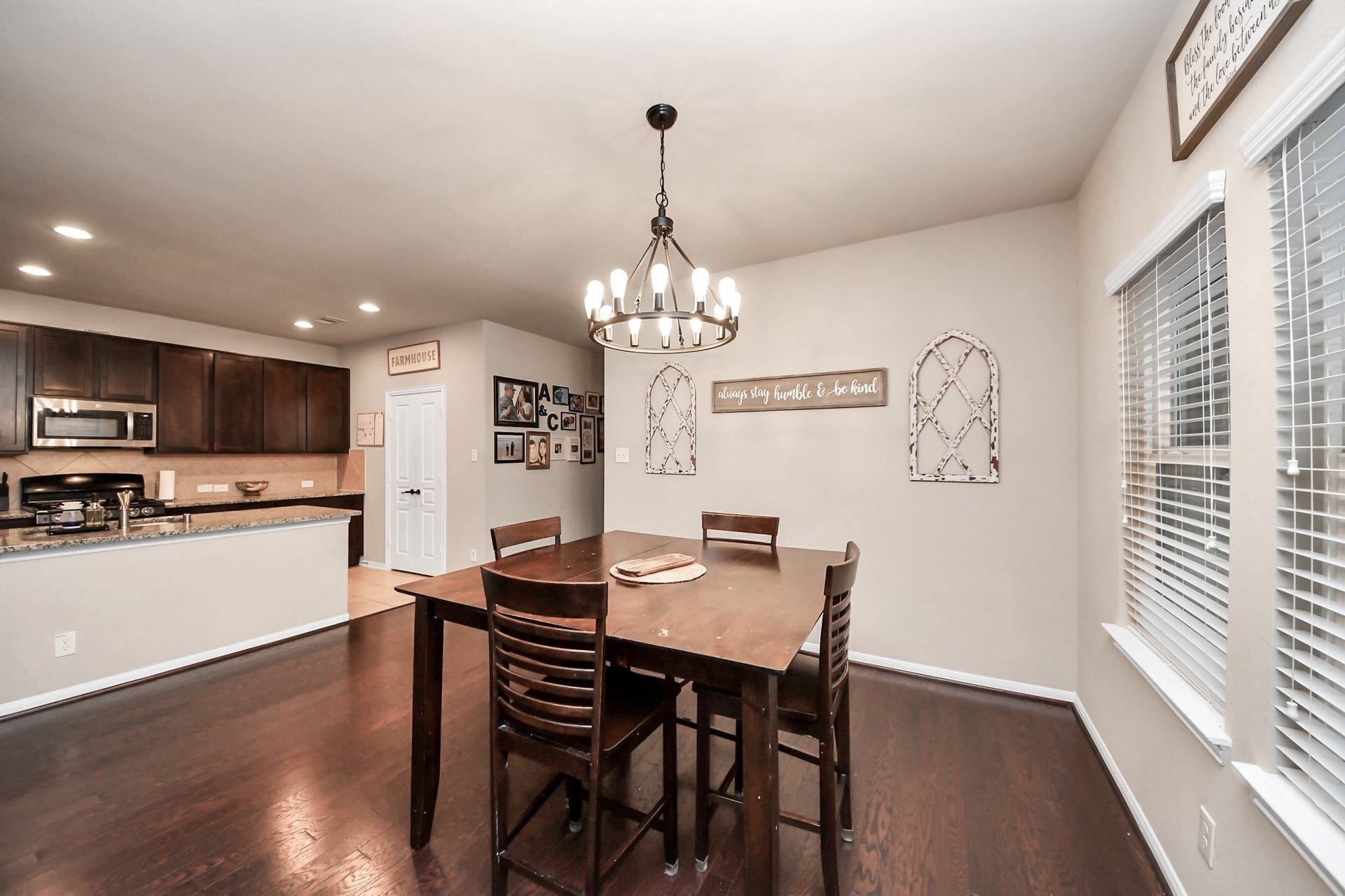 8706 Morning Dove Lane, Baytown, TX 77521 8706 Morning Dove Lane, Baytown, TX 77521