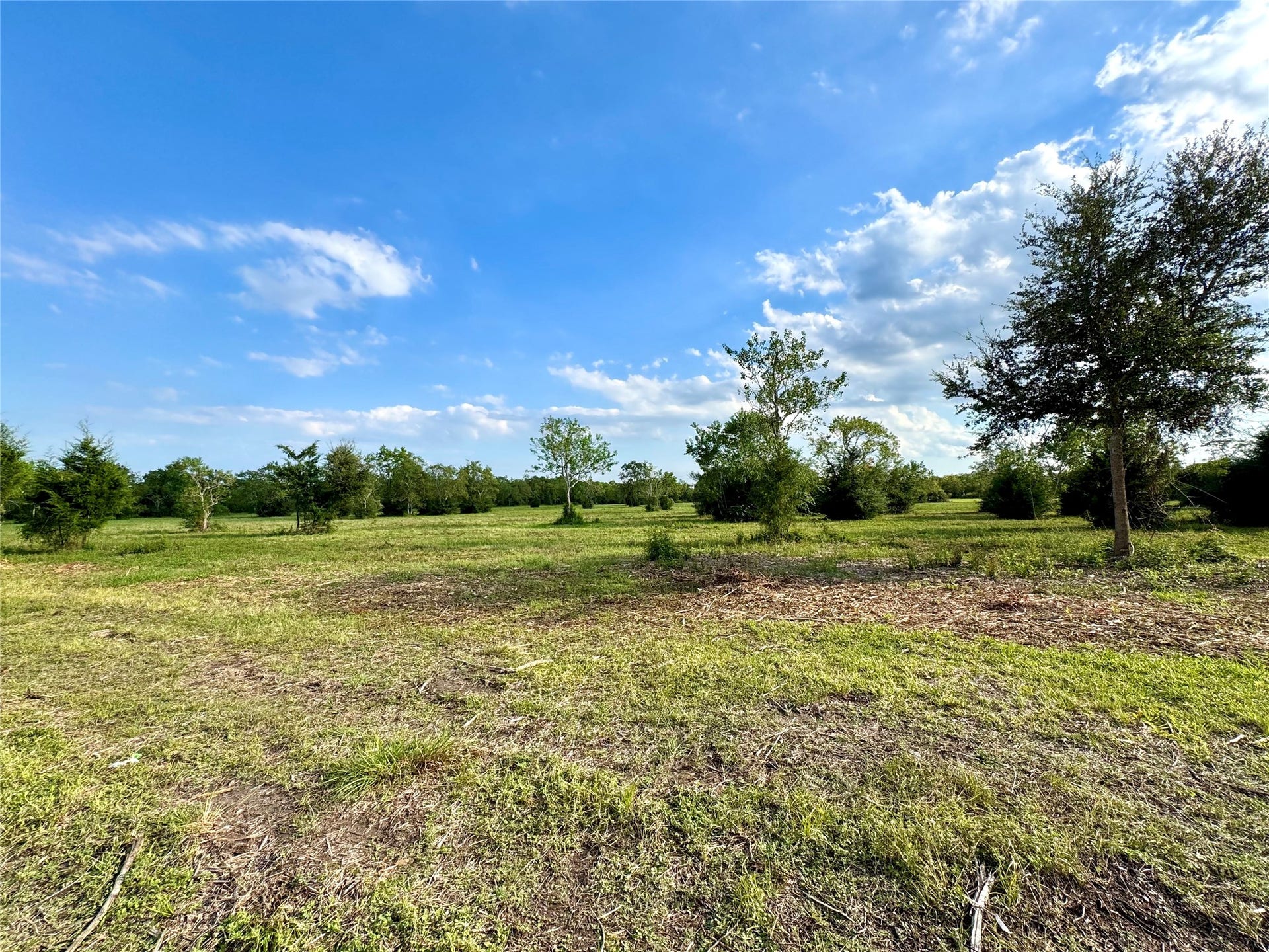 11951 7TH ST, Santa Fe, TX 77510 11951 7TH ST, Santa Fe, TX 77510
