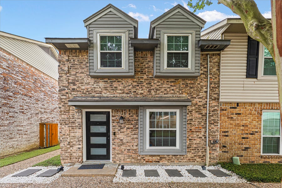 Property photo for 1911 Sherwood Forest Street, #29, Houston, TX