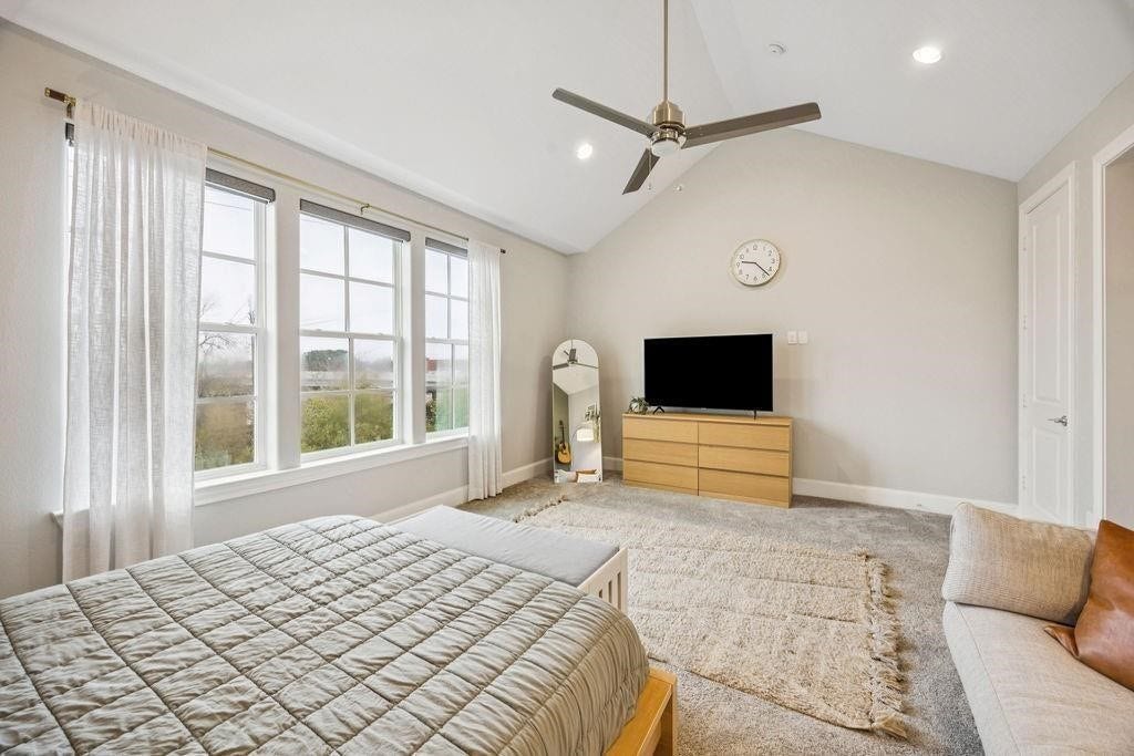 808 Cage Street, Houston, TX 77020 808 Cage Street, Houston, TX 77020