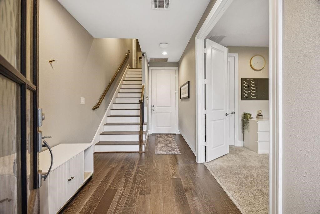 808 Cage Street, Houston, TX 77020 808 Cage Street, Houston, TX 77020