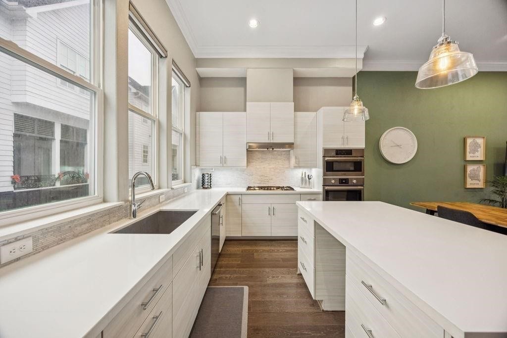 808 Cage Street, Houston, TX 77020 808 Cage Street, Houston, TX 77020