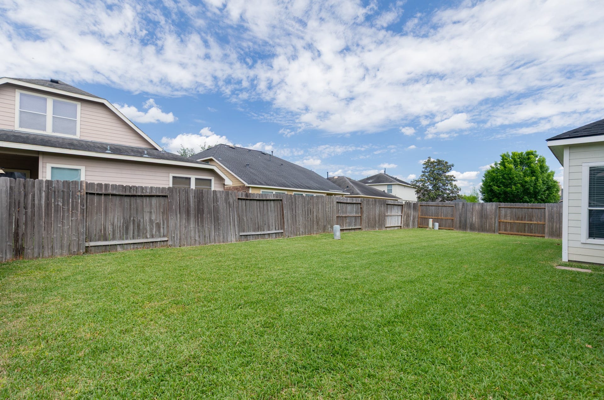 8802 Rocky Knoll Lane, Rosenberg, TX 77469 8802 Rocky Knoll Lane, Rosenberg, TX 77469