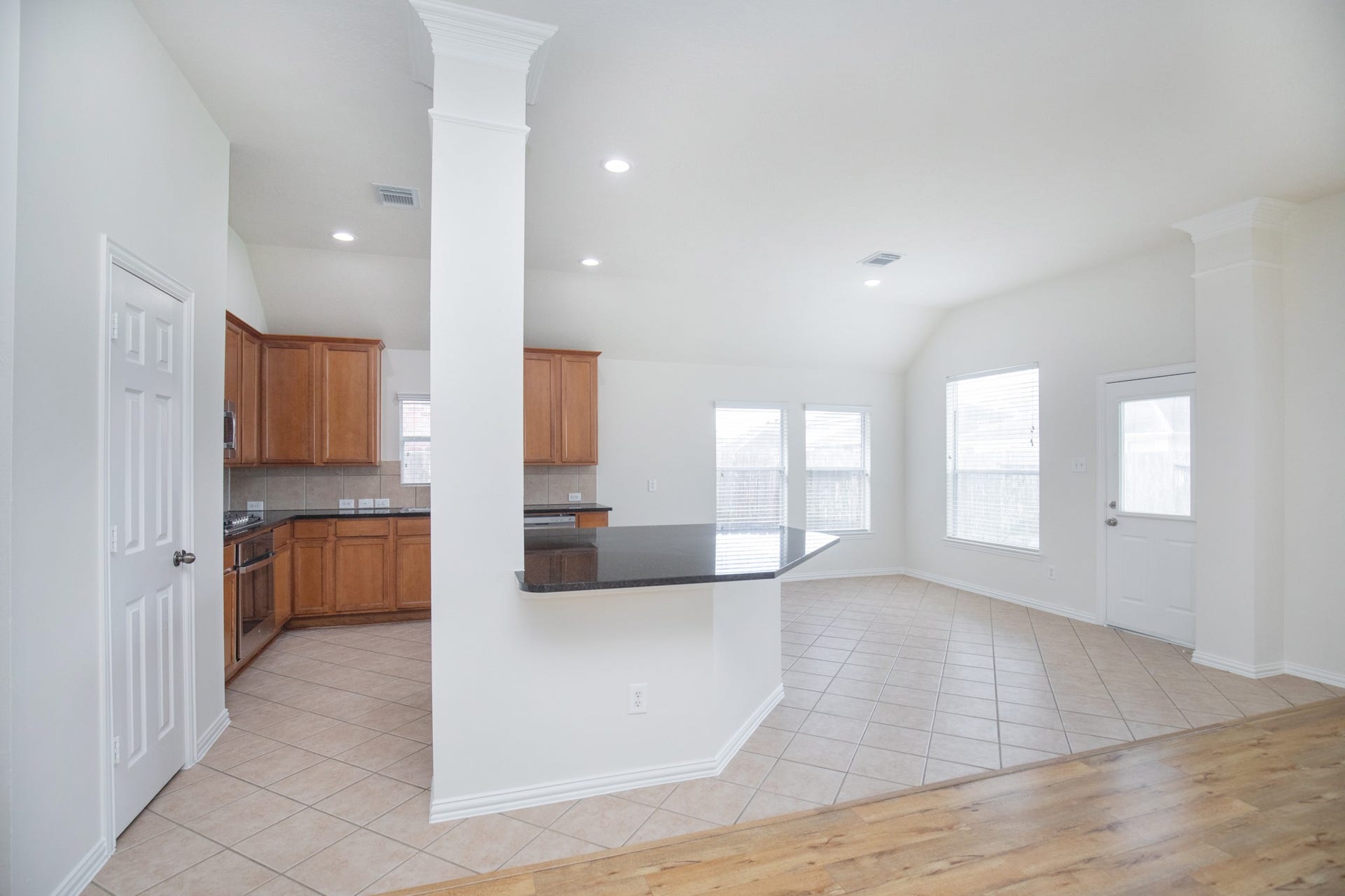 8802 Rocky Knoll Lane, Rosenberg, TX 77469 8802 Rocky Knoll Lane, Rosenberg, TX 77469