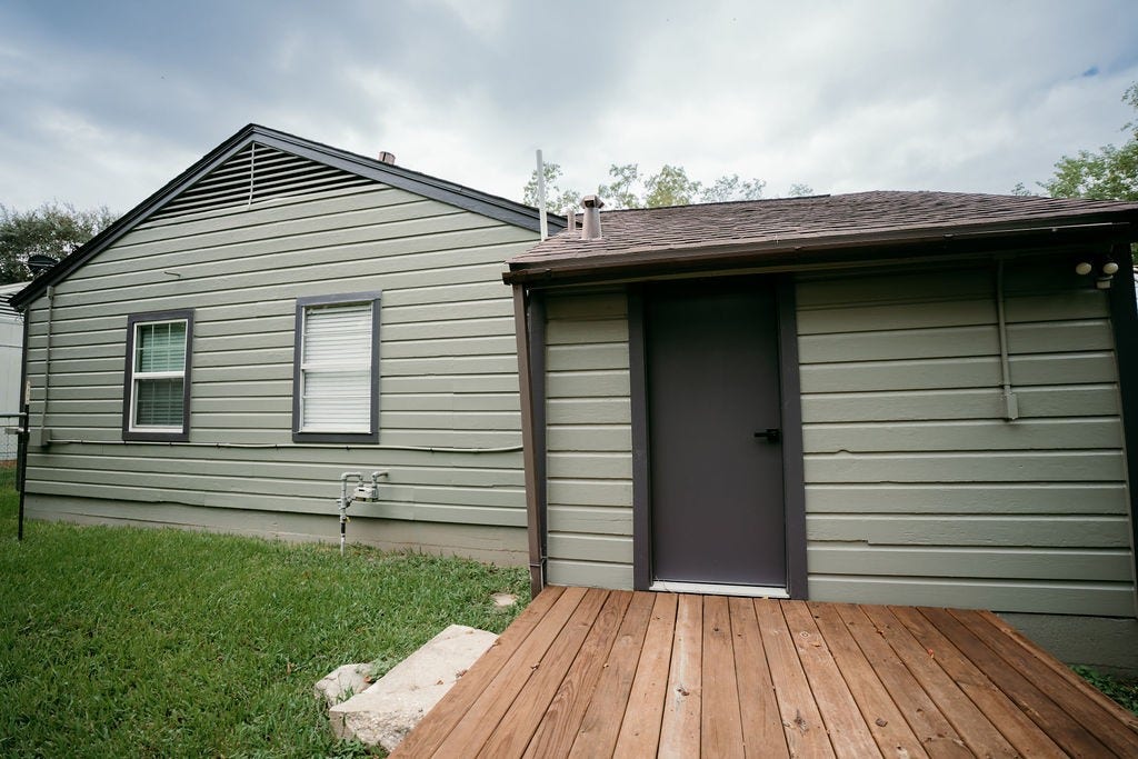 1308 N Rock Island Street, Angleton, TX 77515 1308 N Rock Island Street, Angleton, TX 77515
