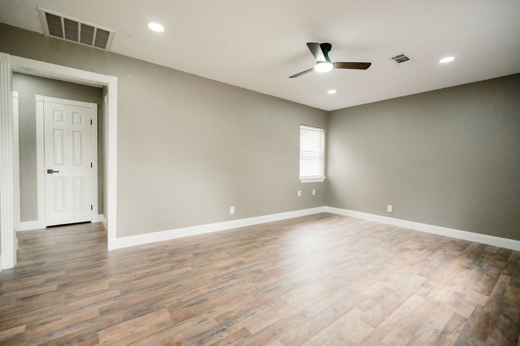 1308 N Rock Island Street, Angleton, TX 77515 1308 N Rock Island Street, Angleton, TX 77515