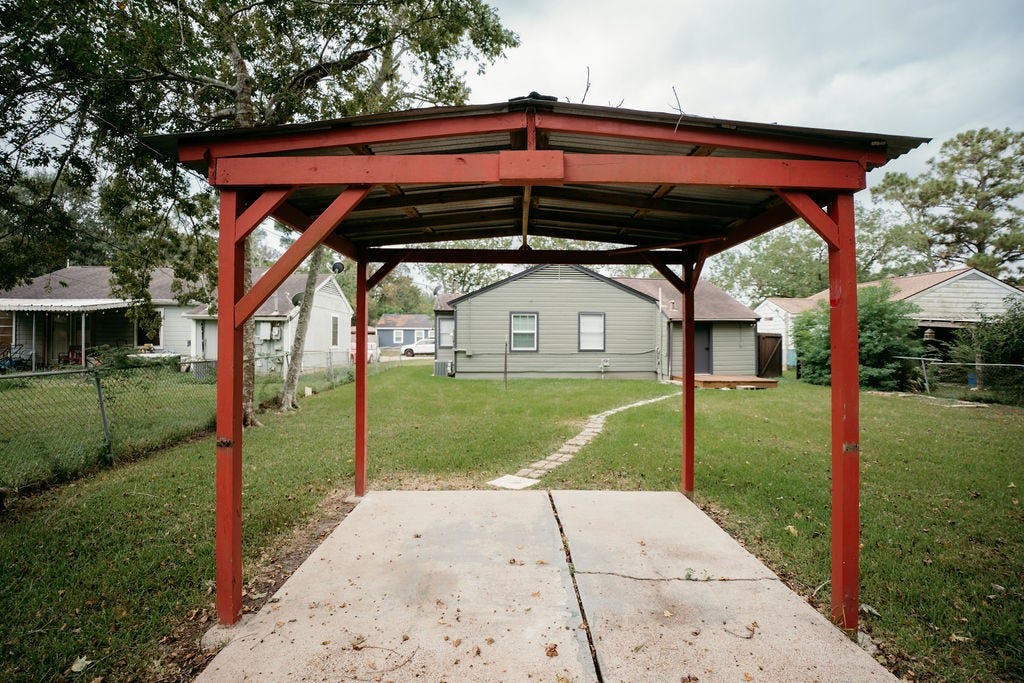 1308 N Rock Island Street, Angleton, TX 77515 1308 N Rock Island Street, Angleton, TX 77515