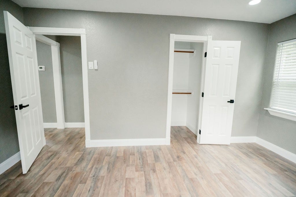 1308 N Rock Island Street, Angleton, TX 77515 1308 N Rock Island Street, Angleton, TX 77515