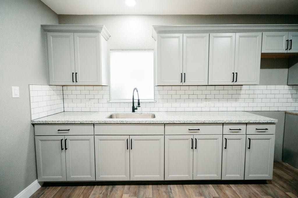 1308 N Rock Island Street, Angleton, TX 77515 1308 N Rock Island Street, Angleton, TX 77515