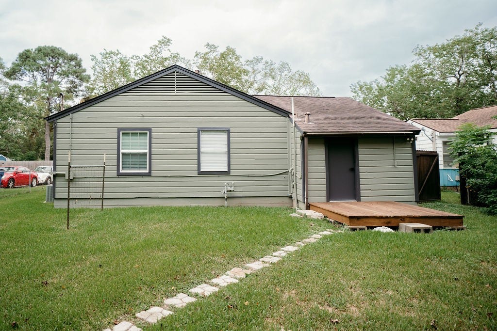 1308 N Rock Island Street, Angleton, TX 77515 1308 N Rock Island Street, Angleton, TX 77515