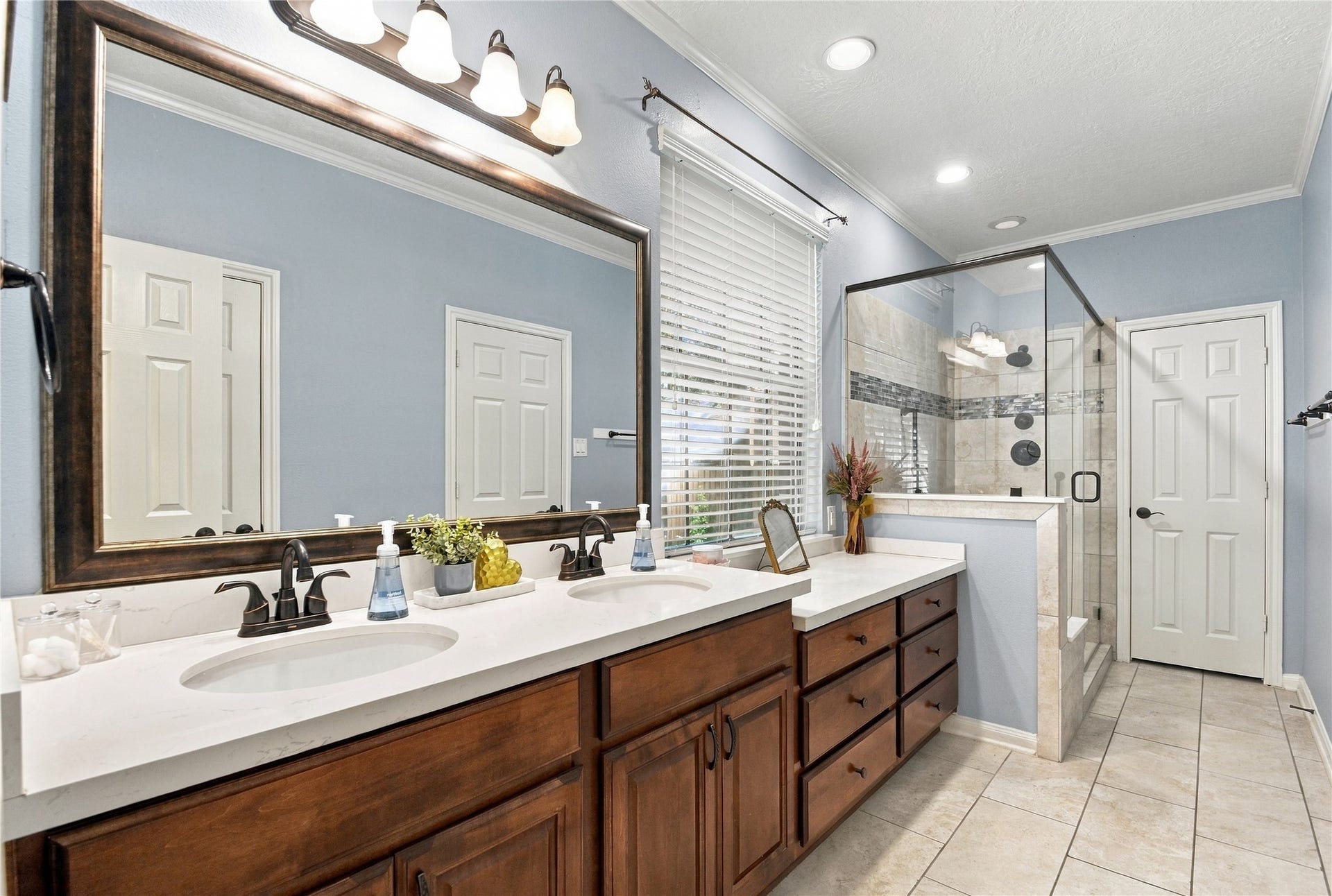 14515 Moss Creek Lane, Cypress, TX 77429 Primary Bathroom completely renovated