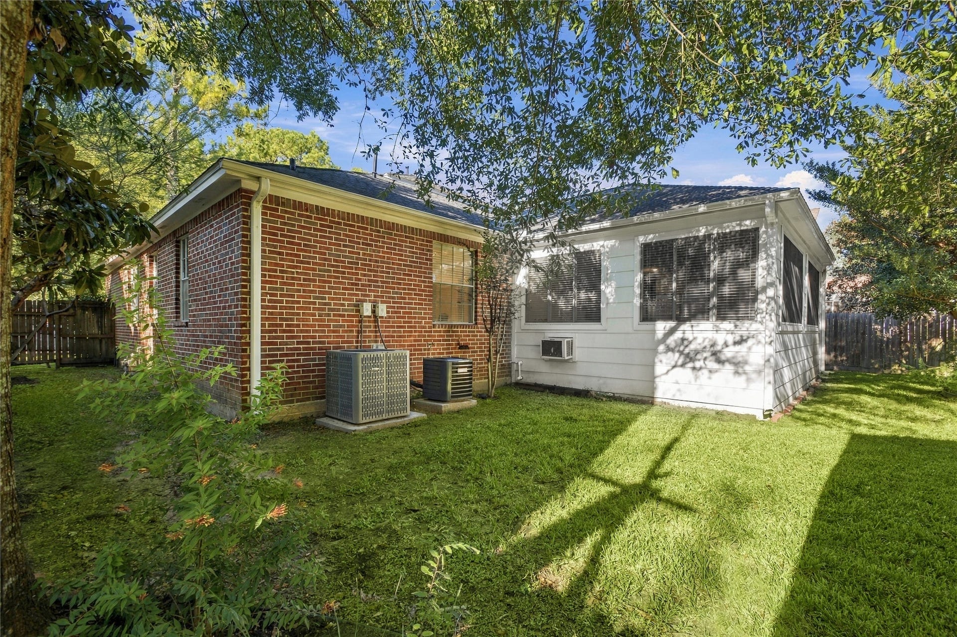 14515 Moss Creek Lane, Cypress, TX 77429 Expansive yard with room for garden, play set, etc.