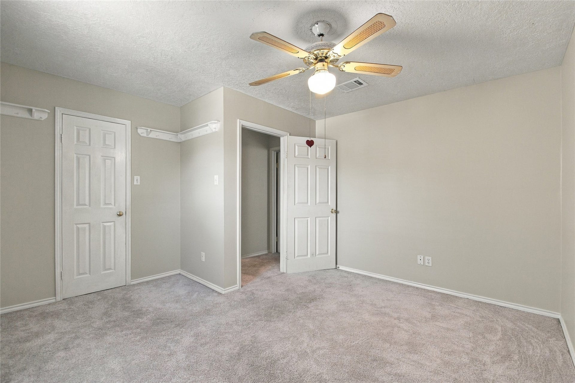 14515 Moss Creek Lane, Cypress, TX 77429 Bedroom B