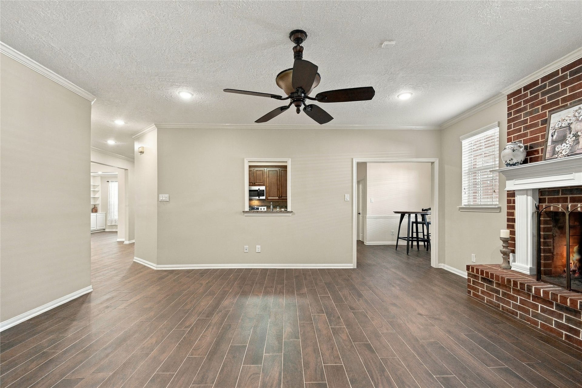 14515 Moss Creek Lane, Cypress, TX 77429 Family/Great Room