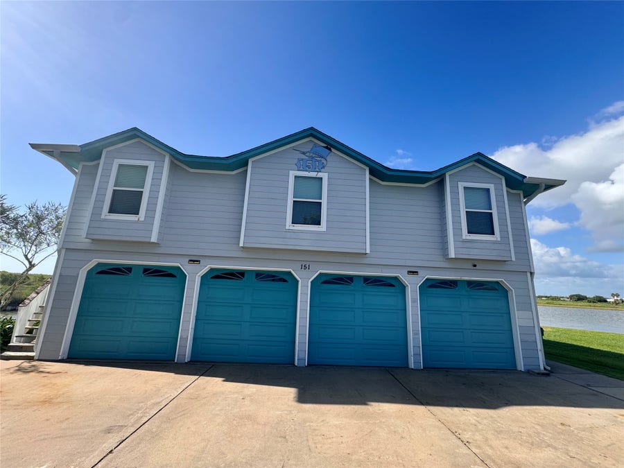 Property photo for 151 Jolly Boat Lane, Freeport, TX