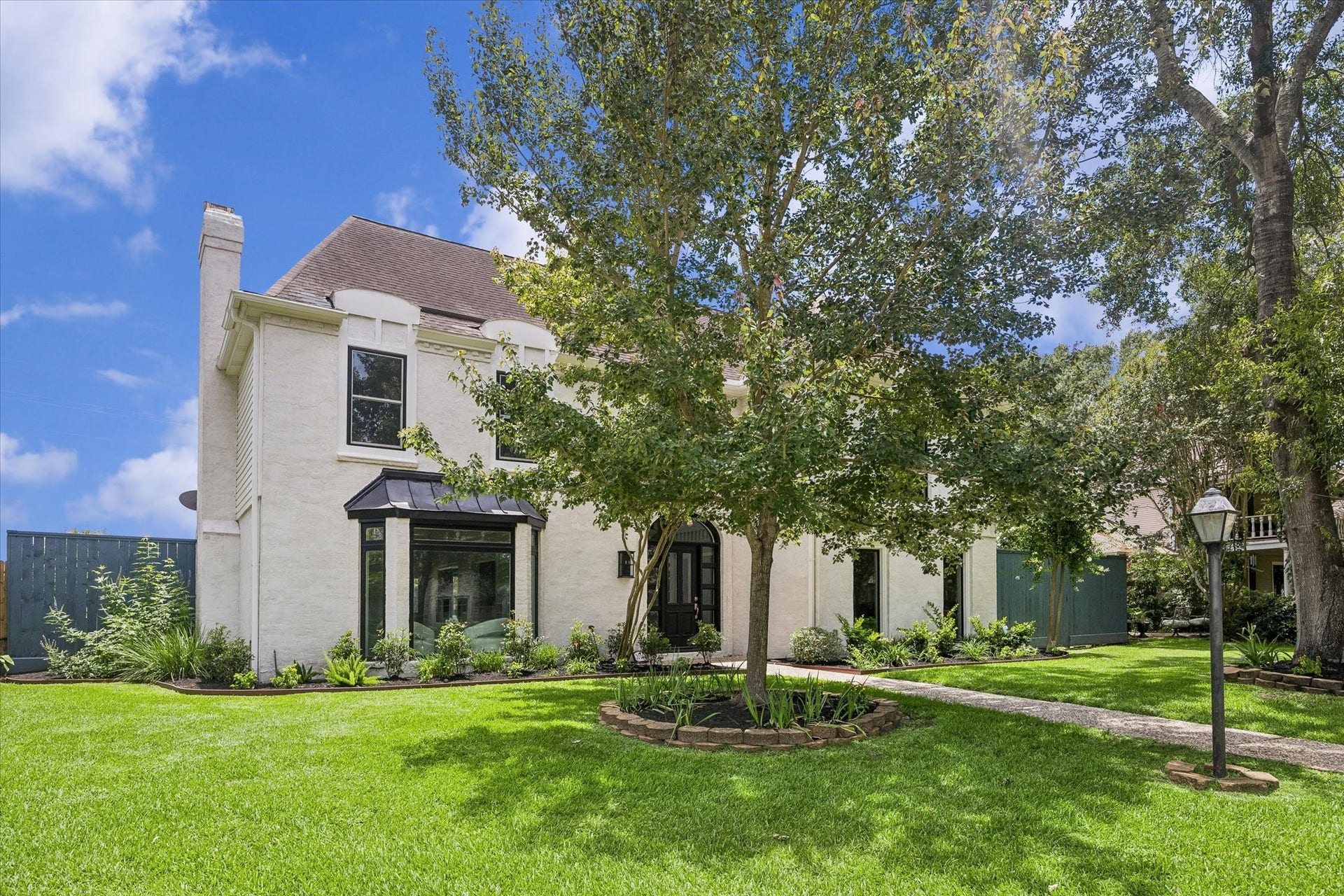 20111 Hardwidge Court, Katy, TX 77450 Sitting on an oversized lot in a culdesac!
