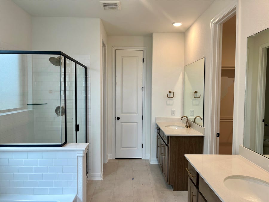 Property photo for 21918 Iris Colony Drive, Waller, TX