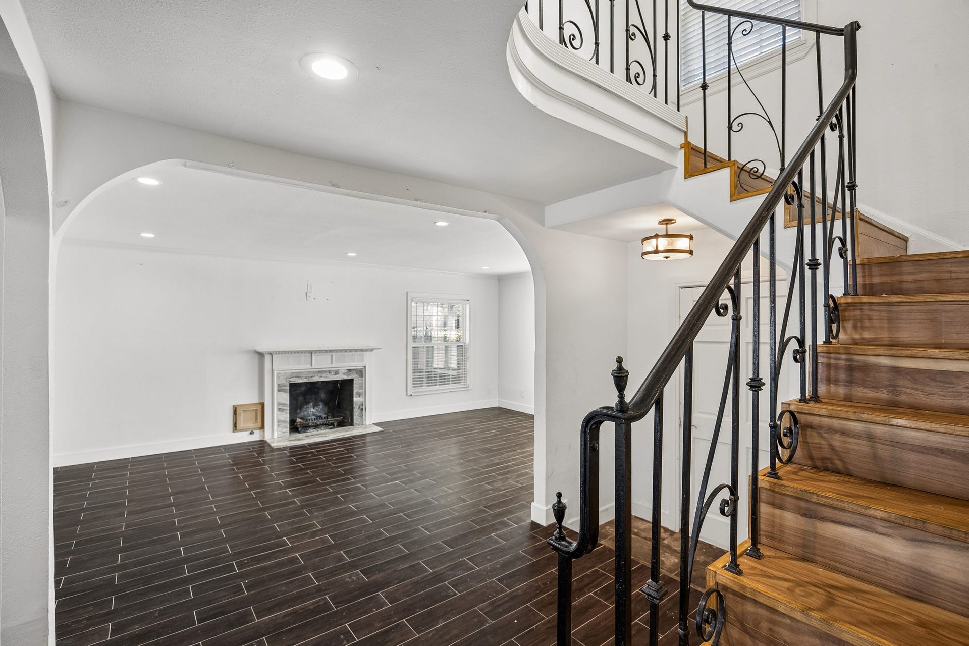 4431 N Roseneath Drive, Houston, TX 77021 4431 N Roseneath Drive, Houston, TX 77021