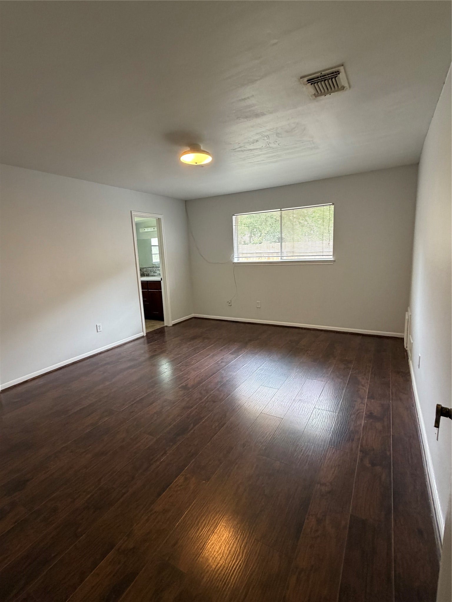 12860 Westleigh Drive, Houston, TX 77077 12860 Westleigh Drive, Houston, TX 77077