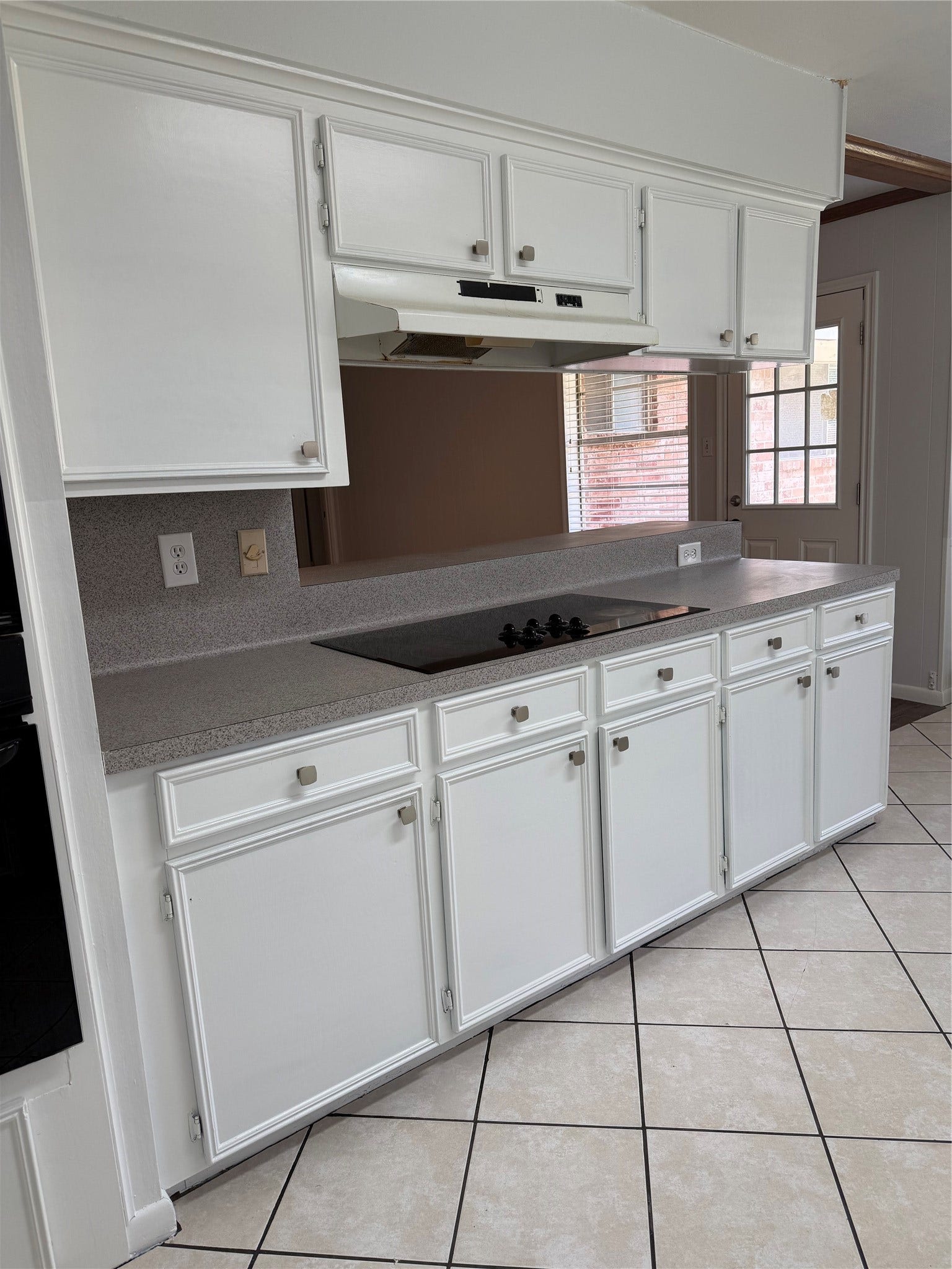 12860 Westleigh Drive, Houston, TX 77077 12860 Westleigh Drive, Houston, TX 77077