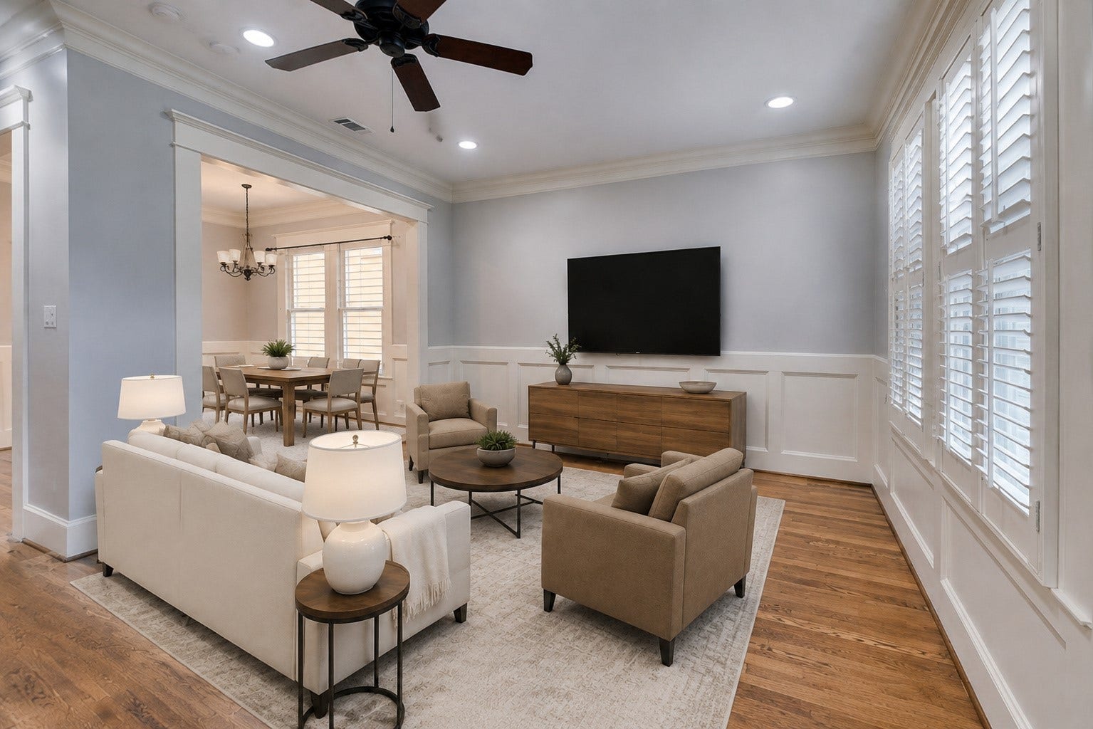 426 W 25th Street, Houston, TX 77008 Virtually staged