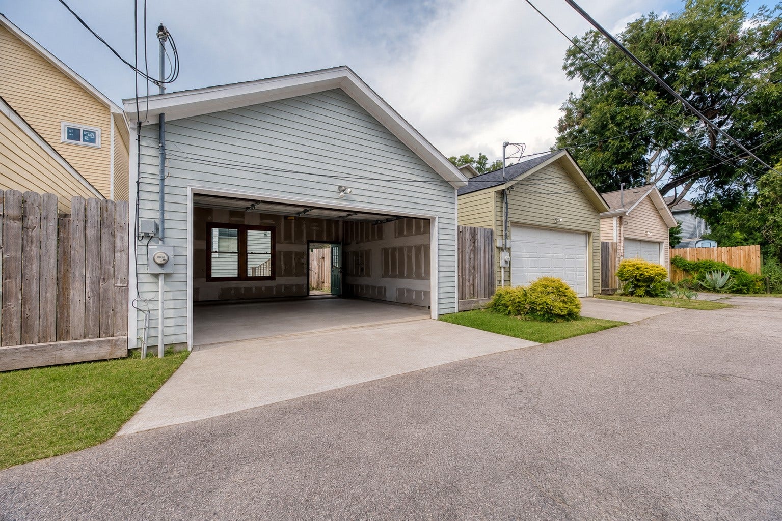 426 W 25th Street, Houston, TX 77008 426 W 25th Street, Houston, TX 77008