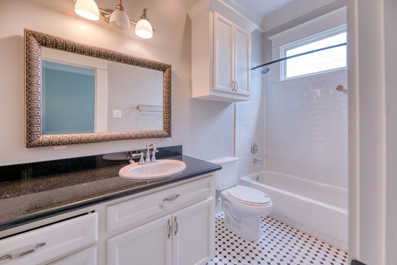 426 W 25th Street, Houston, TX 77008 426 W 25th Street, Houston, TX 77008
