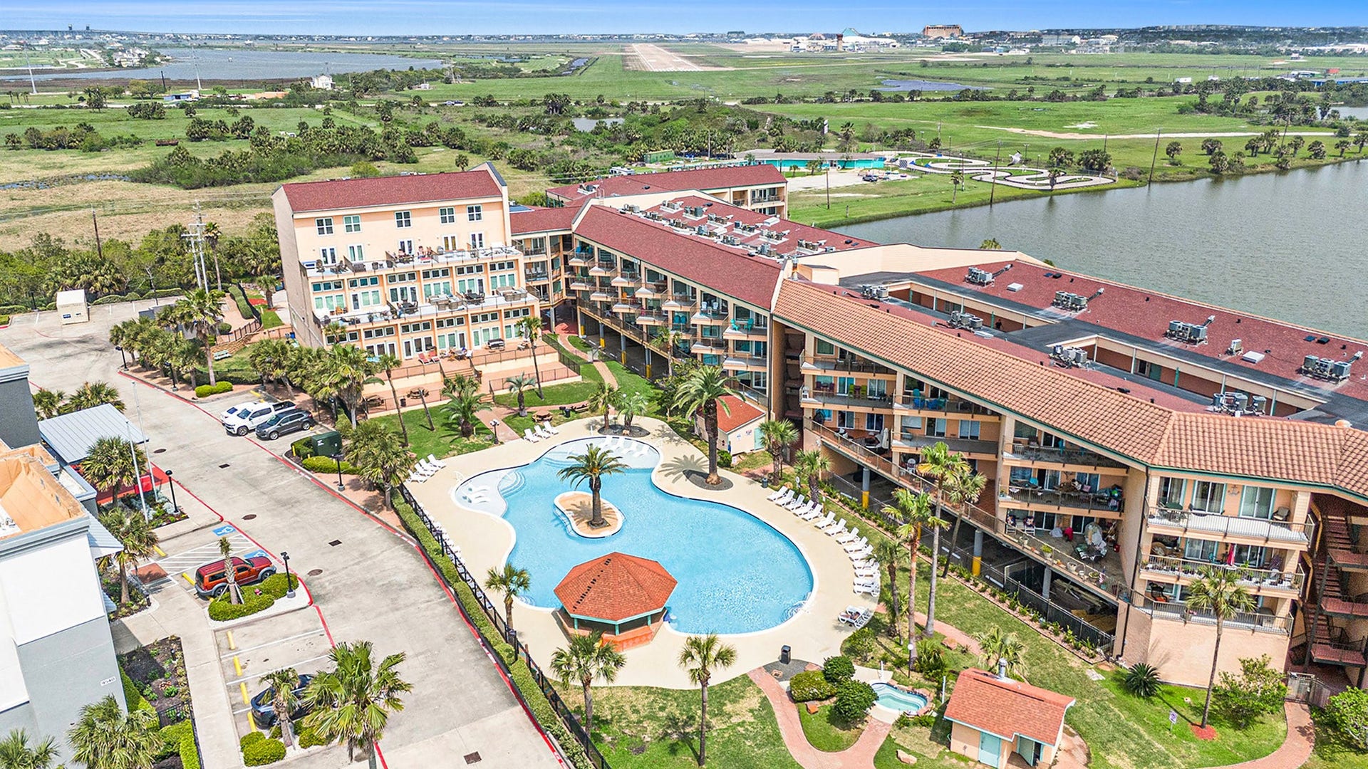 9520 Seawall Boulevard, #214, Galveston, TX 77554 9520 Seawall Boulevard, #214, Galveston, TX 77554